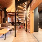 Levillenet Bearlodge At Centre